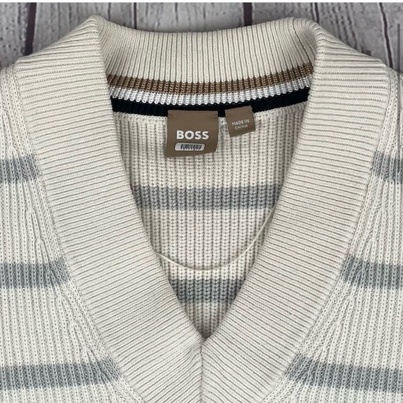Hugo Boss Fabluna Sweater Vest Chunky Size XS Cream Winter White Gray - Picture 6 of 6
